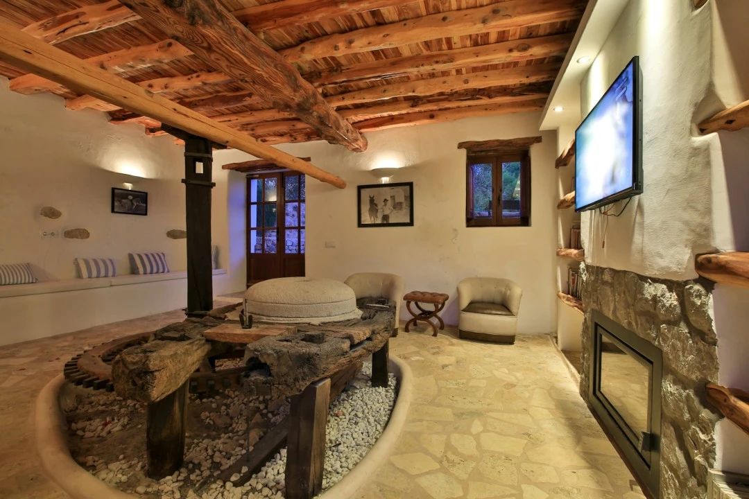 1681312877-Luxury real estate Ibiza to rent villa can Tifany spain property chill living room.webp